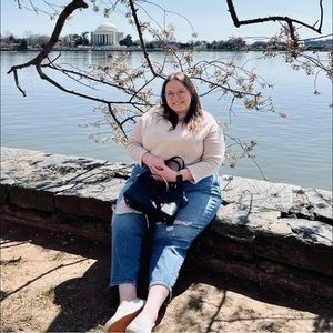 Meet your Posher, Sam